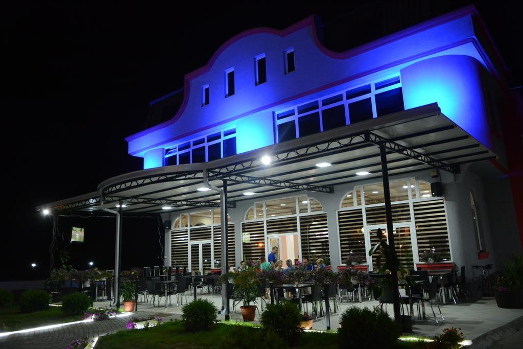Villa Grand Bitola Bagian luar foto
